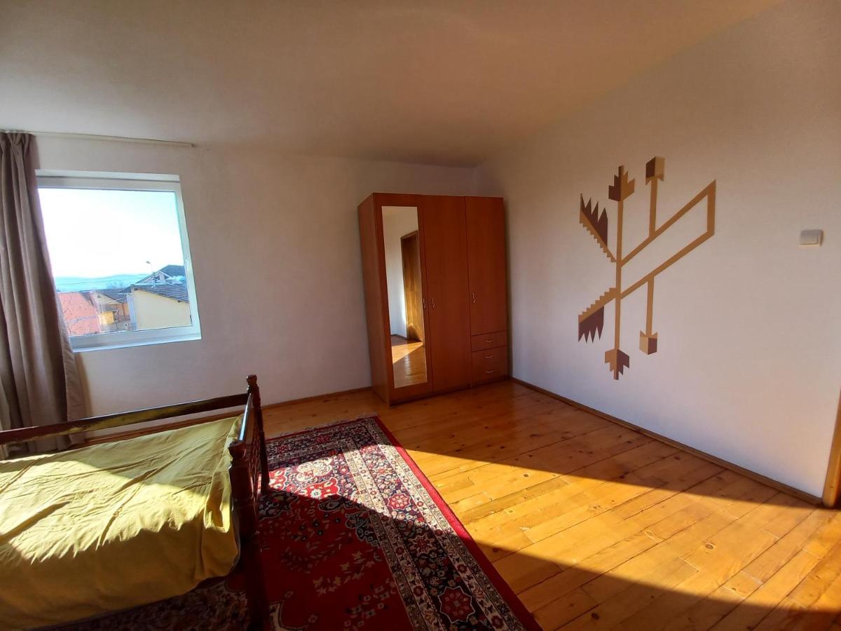Casa Zora Apartment Алба Юлия Екстериор снимка